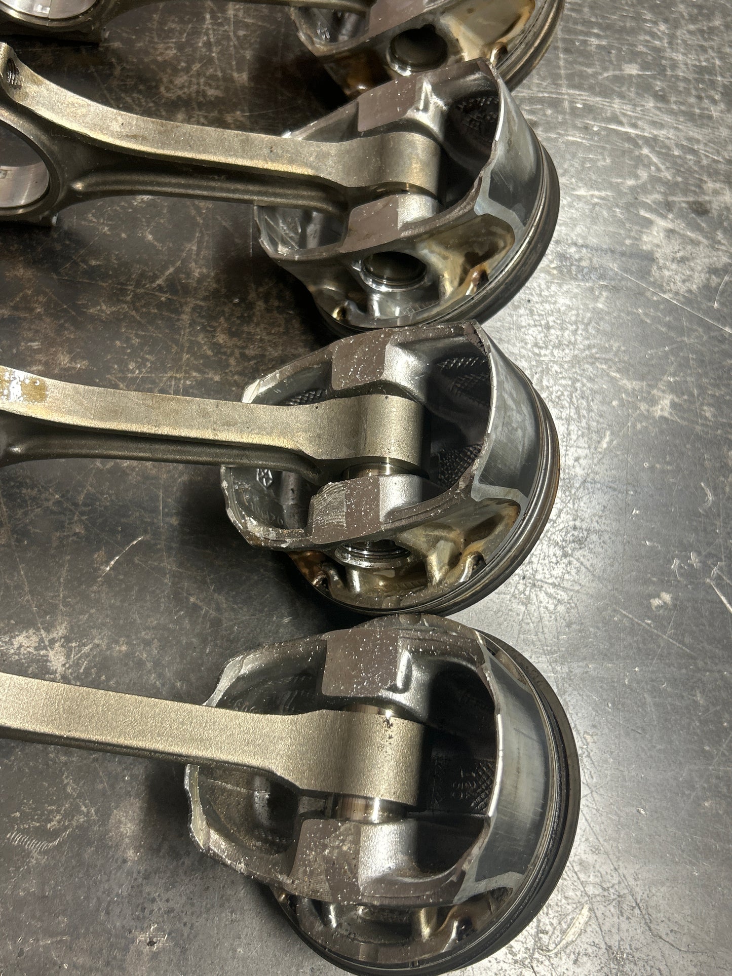11-23 OEM Dodge SRT Scat Pack 6.4L Engine Pistons & Pin Connecting Rods Set (8)