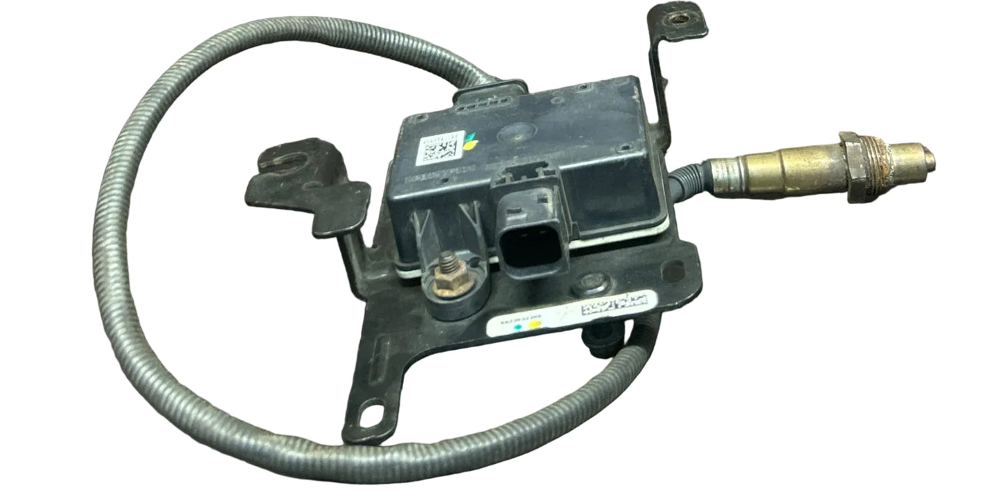 13-18 DODGE RAM 2500 CUMMINS 6.7 DIESEL NOX NITROGEN SENSOR MODULE OEM W/Bracket