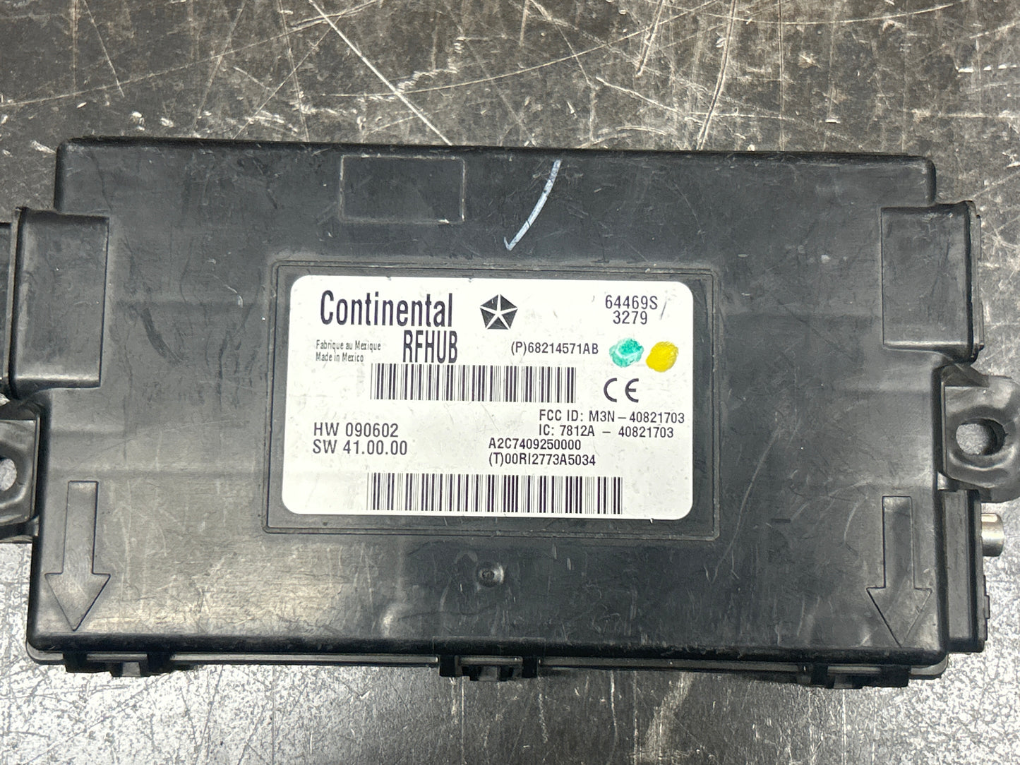 14 -16 Dodge Charger RFM Keyless Hub Receiver Control Module 68214571AB OEM
