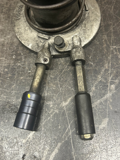 1992-2010 Dodge CHRYSLER OEM  Viper-Clutch Slave Cylinder 5037357AB