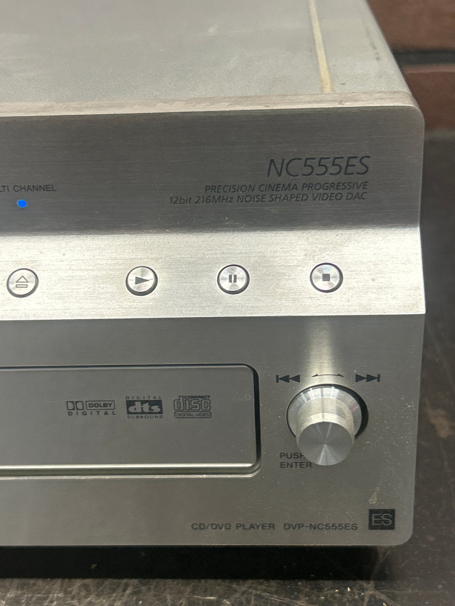 Sony DVP-NC555ES 5 Disc DVD/CD Player Silver 24w 120v 60hz Used Good Condition