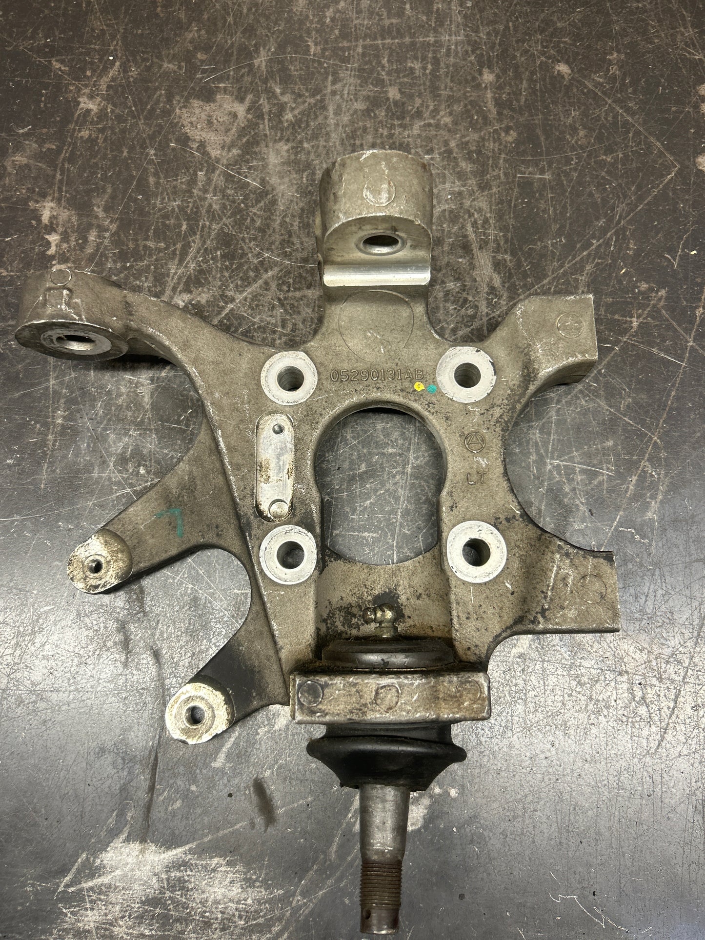 03-10 Dodge Viper Gen 3 & 4 Rear Left Spindle Knuckle OEM Dodge Viper 5290131AA