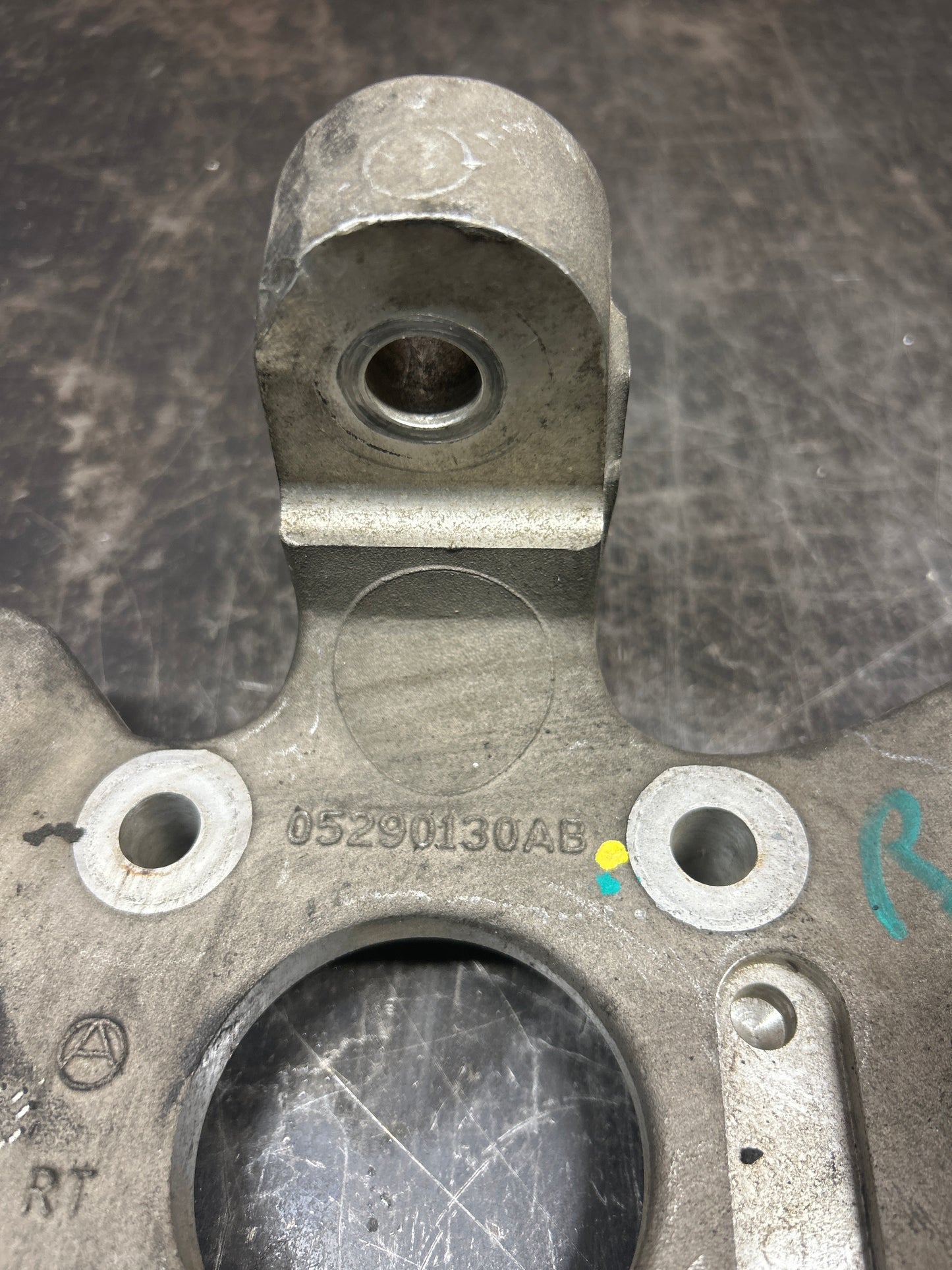 03-10 Dodge Viper Gen 3 & 4 Rear Right Spindle Knuckle OEM Dodge Viper 5290130AA