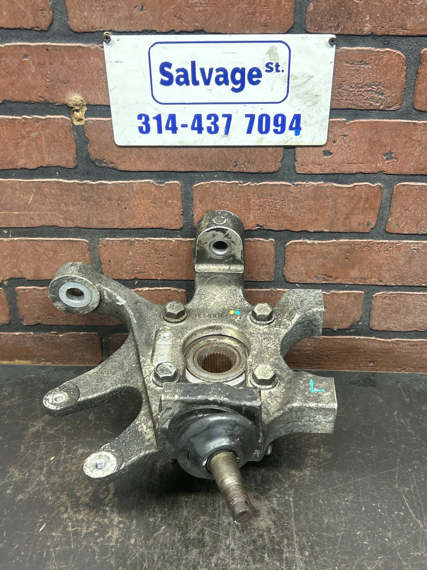 03-10 Dodge Viper Gen 3 & 4 Left Spindle Knuckle W/HUB OEM Dodge Viper 5290131AA