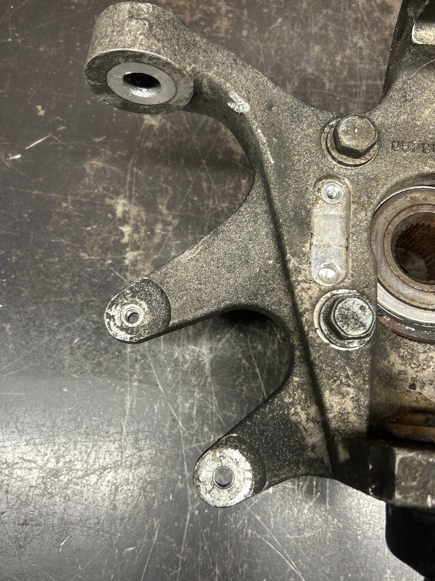 03-10 Dodge Viper Gen 3 & 4 Left Spindle Knuckle W/HUB OEM Dodge Viper 5290131AA