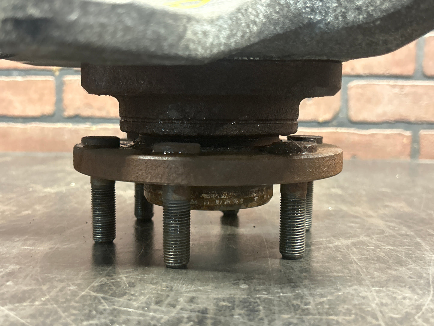 03-10 Dodge Viper Gen 3&4 Right Spindle Knuckle W/HUB OEM Dodge Viper 5290130AA