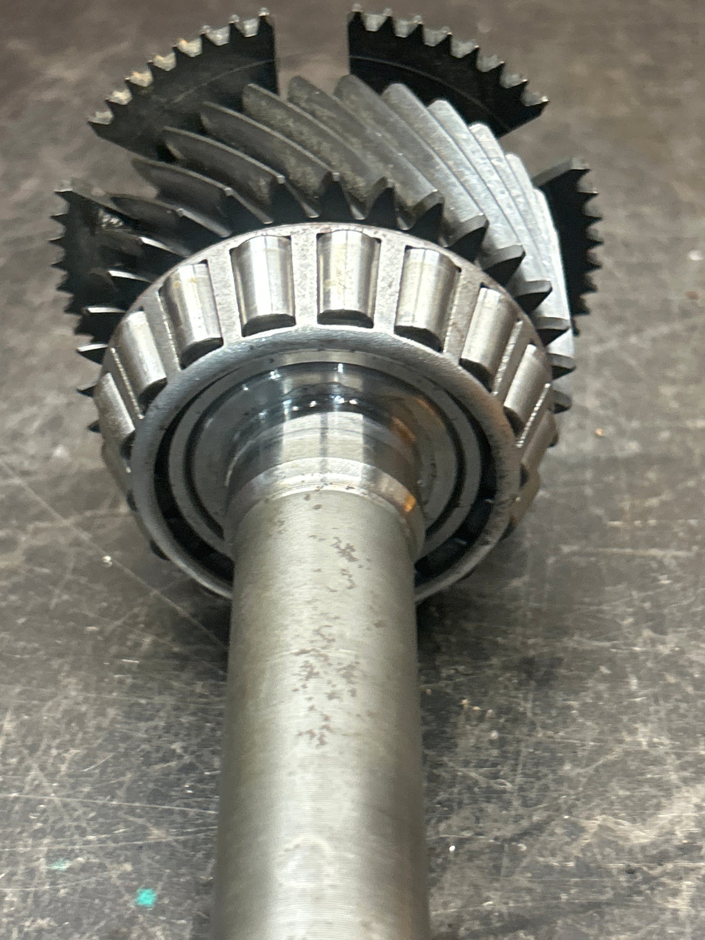 2008-2010 Dodge Viper SRT10 T56 Input Shaft/Transmission Shaft OEM 68028951AA
