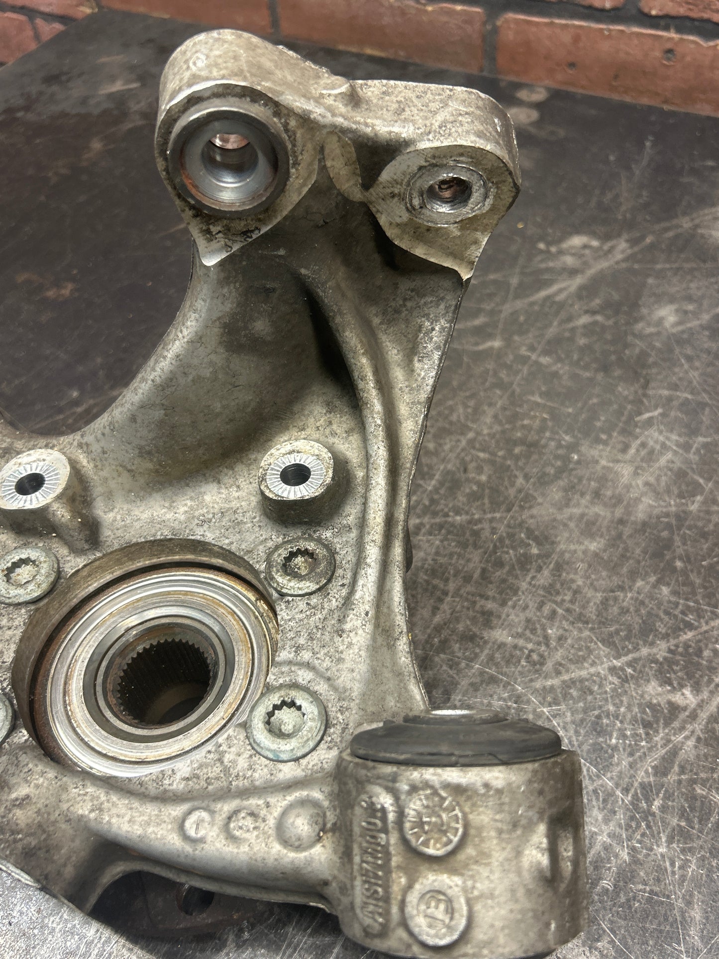 05-13 Audi A4 S4  Wheel bearing Housing Knuckle Assembly R/Rear OEM 8E0505434A
