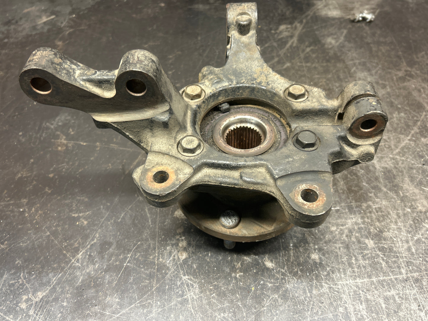 2007-2012 Dodge Caliber/Jeep Patriot/Compass Front Right Spindle 5085702AJ