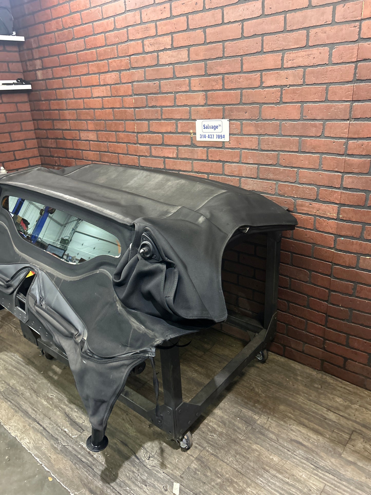 2006-2009 Pontiac Solstice Convertible Soft Top Assembly OEM OB3 19152957