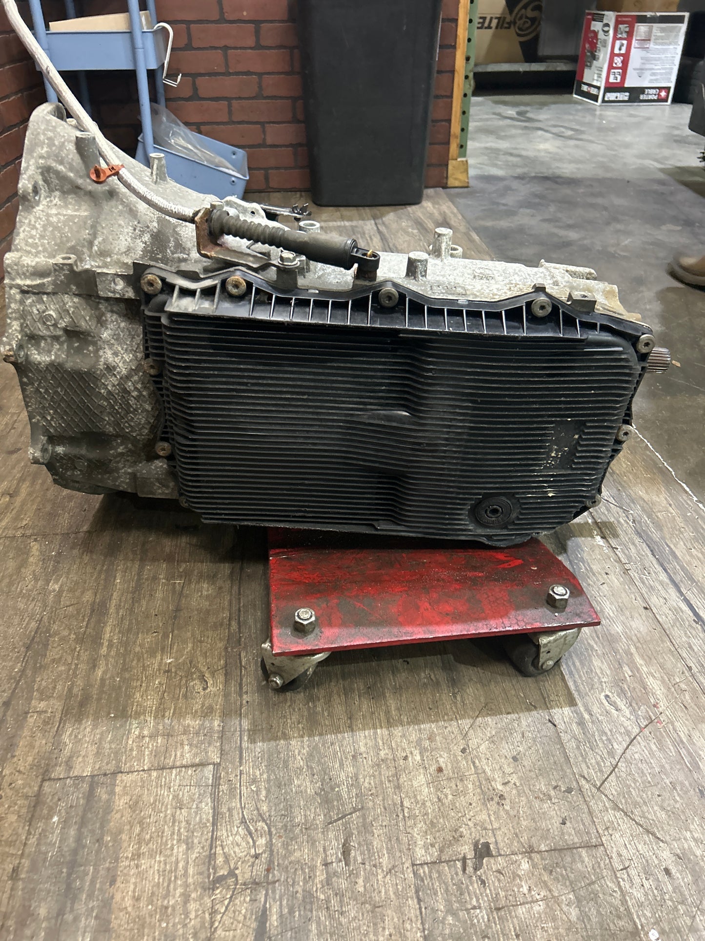 14-17 JEEP GRAND CHEROKEE SRT OEM 6.4L 4X4 8HP70 AUTOMATIC GEARBOX TRANSMISSION