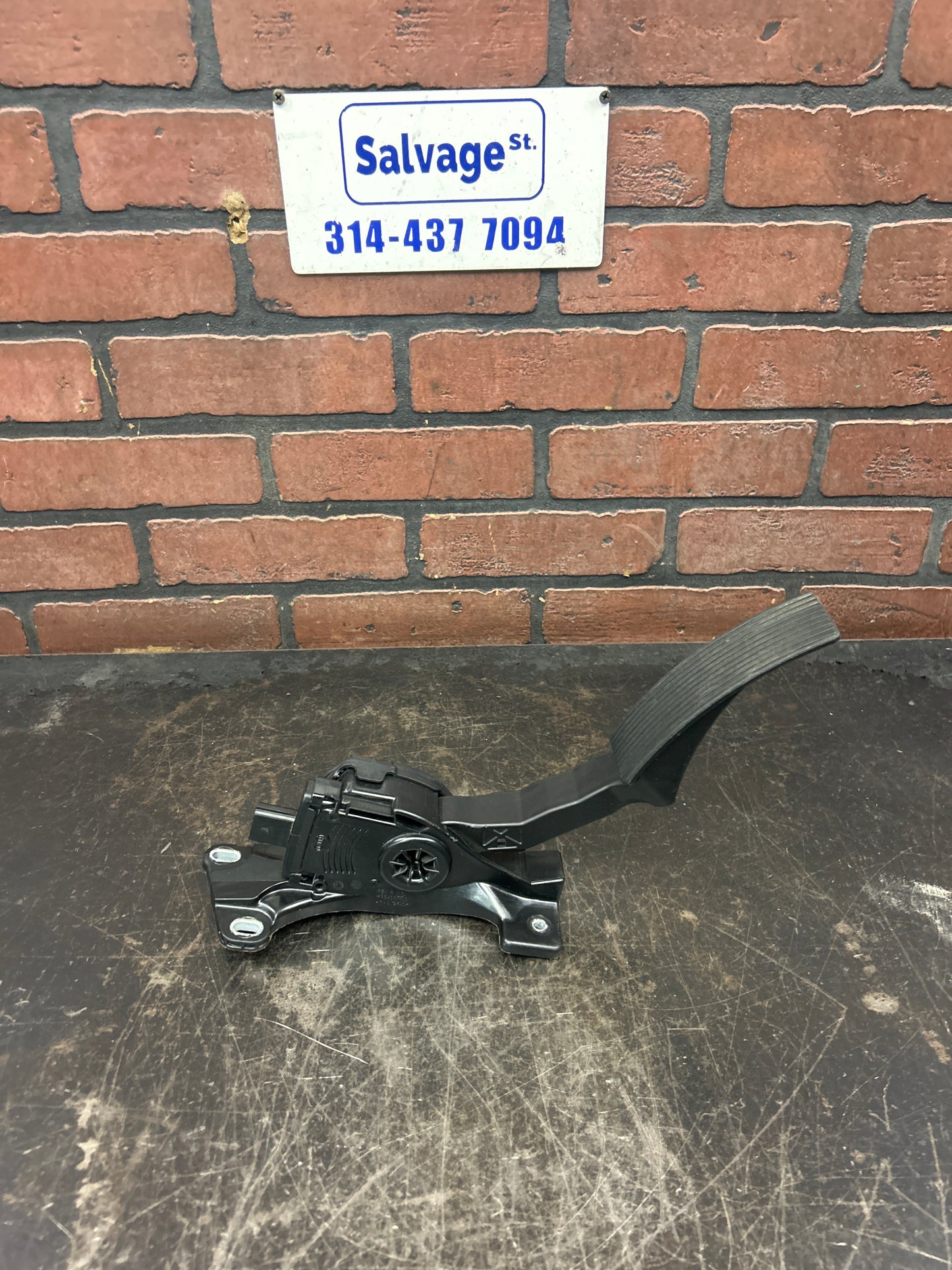 2016 Jeep Grand Cherokee SRT PCM ECU BCM Pedal Ignition Hub Receiver Package OEM