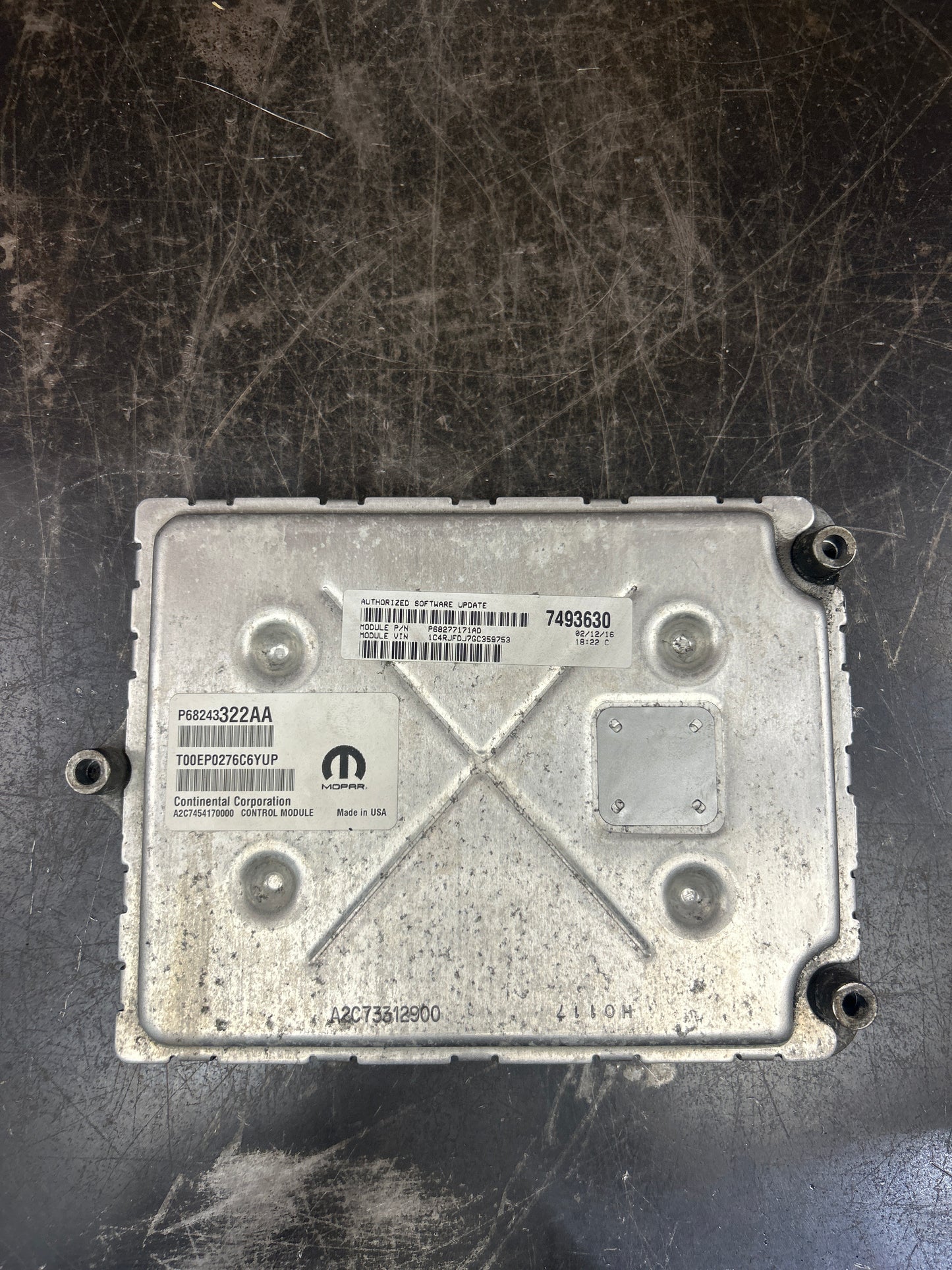 2016 Jeep Grand Cherokee SRT PCM ECU BCM Pedal Ignition Hub Receiver Package OEM