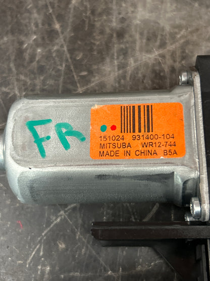 2014-2023 JEEP CHEROKEE FRONT RIGHT DOOR WINDOW REGULATOR MOTOR OEM