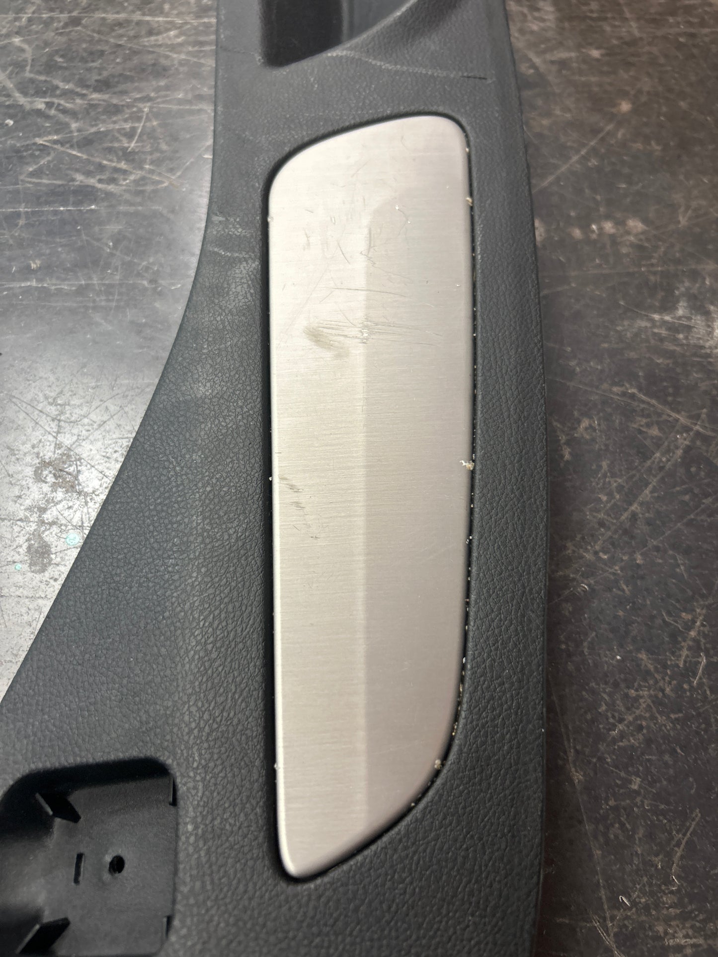 2011-2021 Jeep Grand Cherokee Limited Trunk Sill Scuff Kick Plate Trim Panel