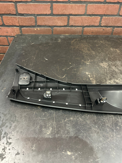 2011-2021 Jeep Grand Cherokee Limited Trunk Sill Scuff Kick Plate Trim Panel