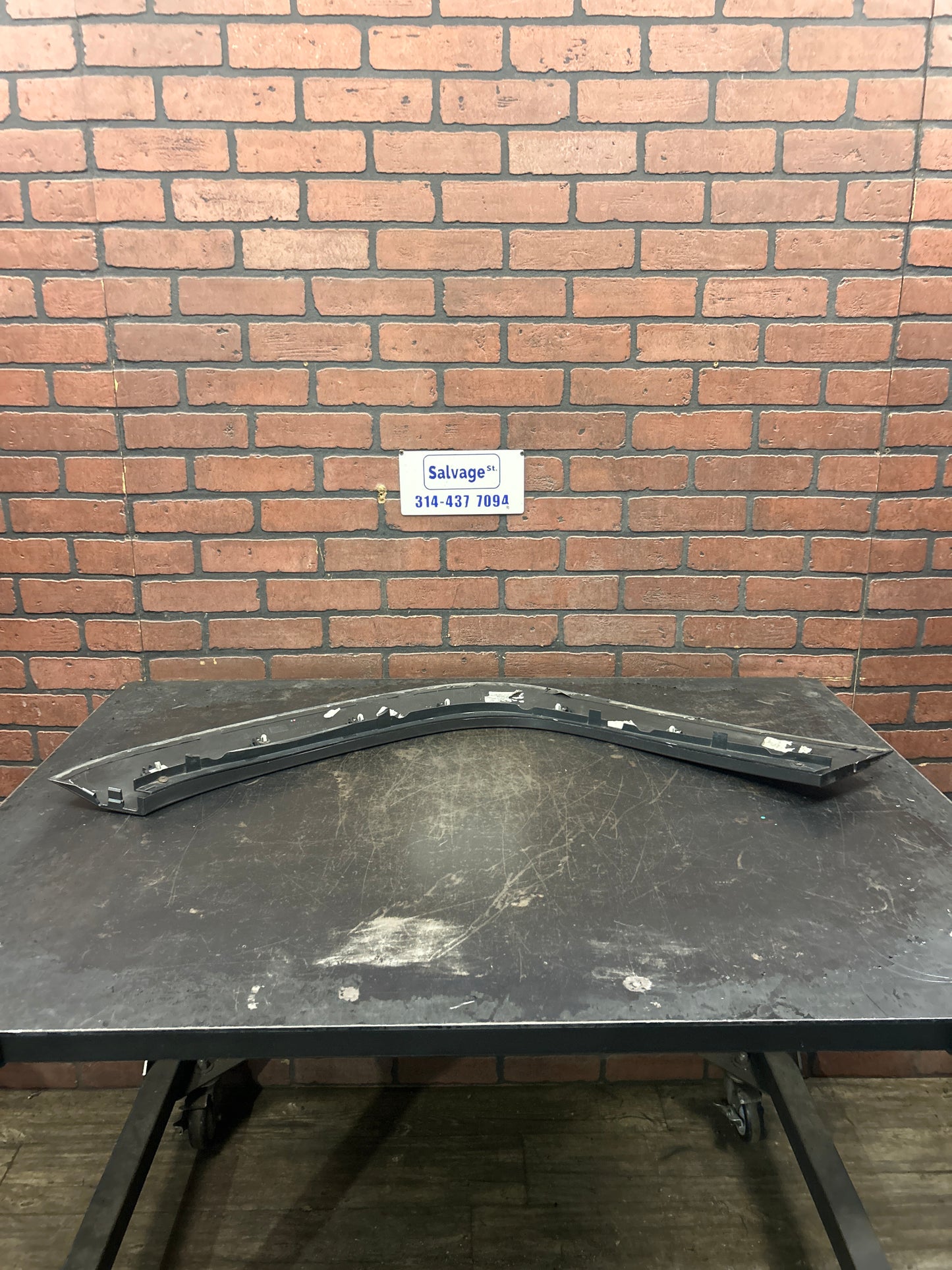 2012-2021 Jeep Grand Cherokee SRT Front Passenger Right Fender Flare OEM