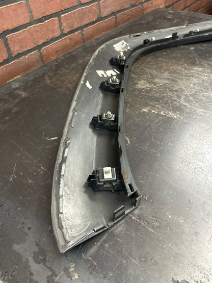 2012-2021 Jeep Grand Cherokee SRT Front Passenger Right Fender Flare OEM