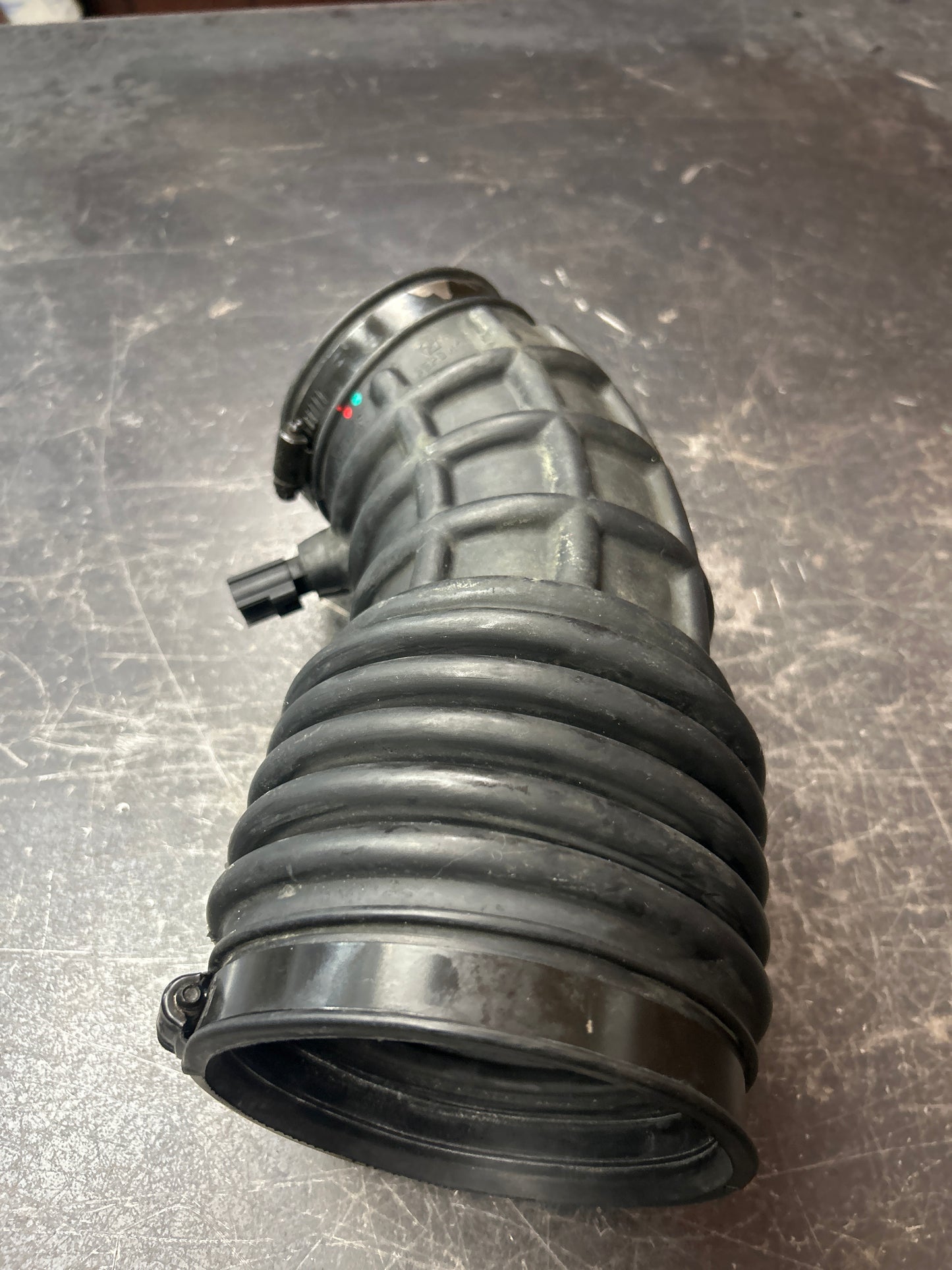 OEM 17-21 for Jeep Grand Cherokee SRT 6.4L Gas Air Intake Hose Pipe 05038139AF
