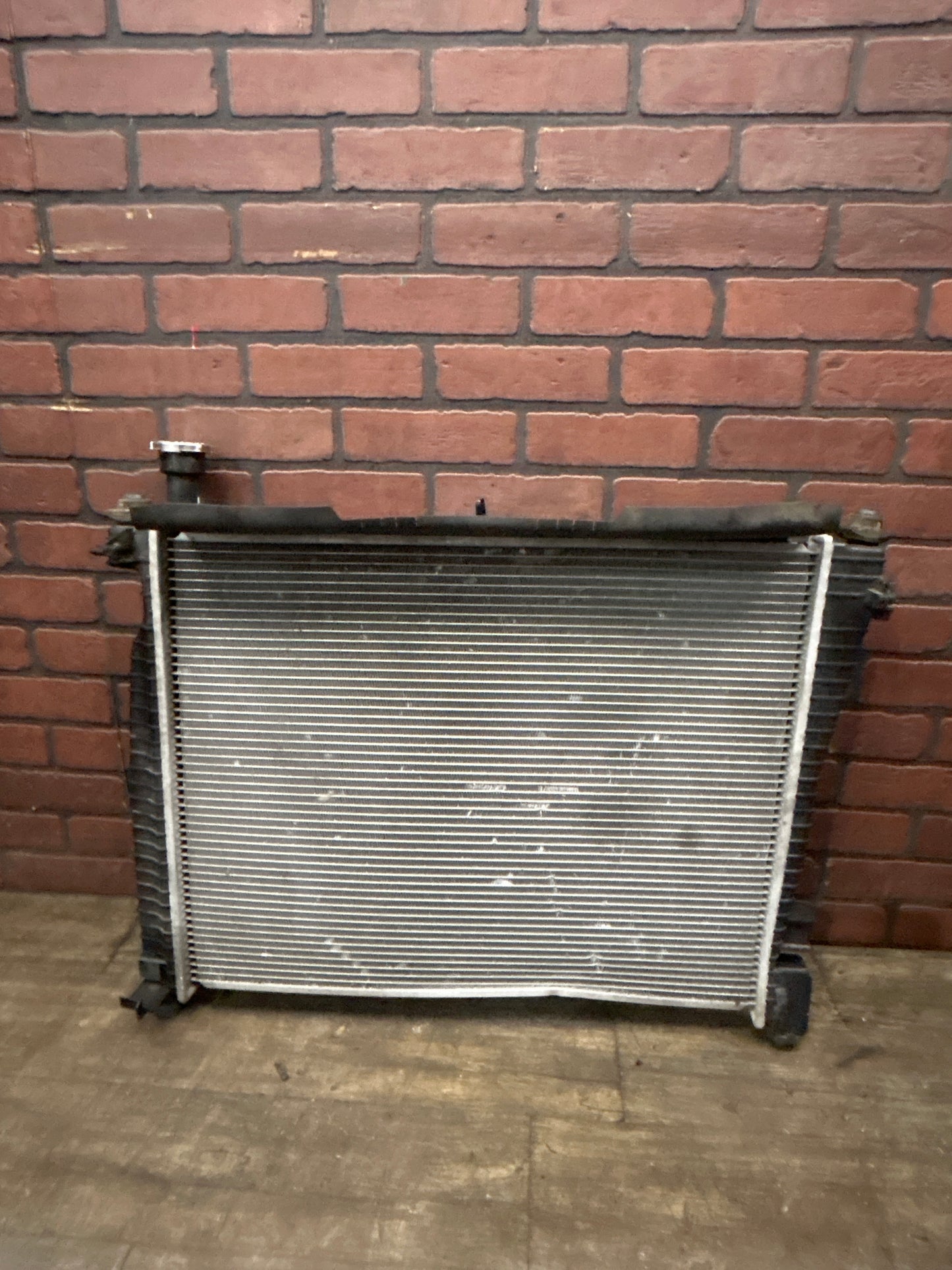 2011-2024 Jeep Grand Cherokee Radiator Cooling Fan Assembly 52014787AB