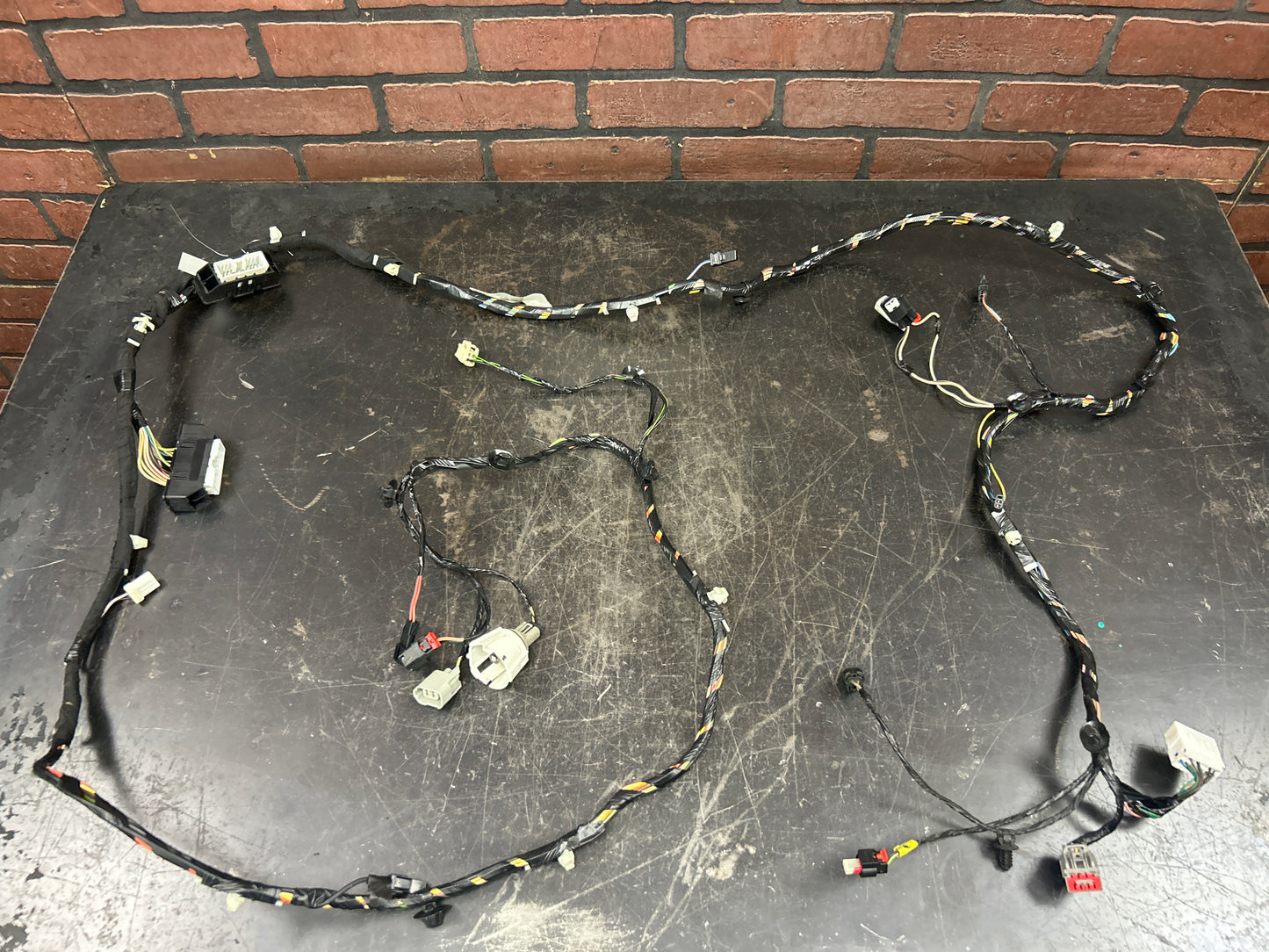 2016-2017 Jeep Grand Cherokee Tailgate Wiring Wire Harness OEM 68264520AC