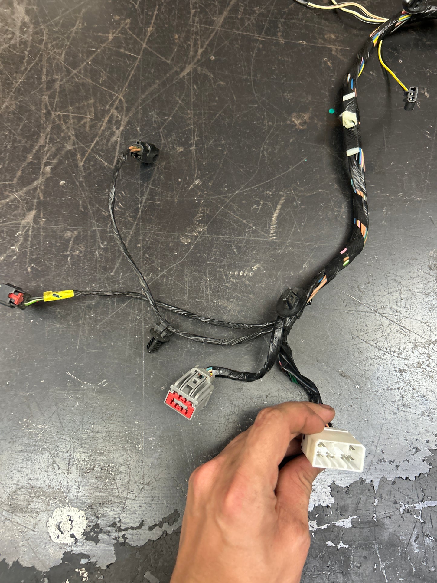 2016-2017 Jeep Grand Cherokee Tailgate Wiring Wire Harness OEM 68264520AC