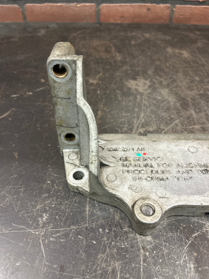 11-20 Jeep Grand Cherokee Transmission Oil Pan Collar Bracket OEM CM