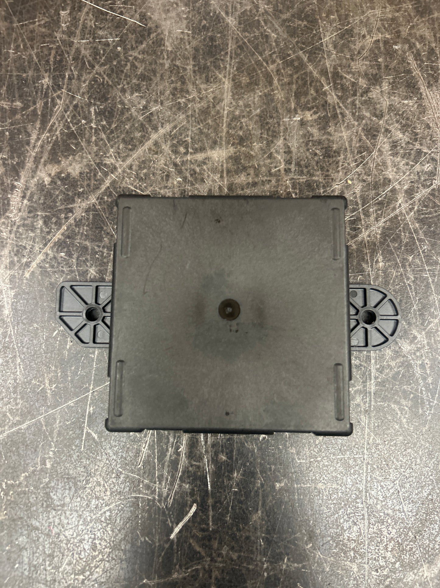 2015-16 Dodge Chrysler Jeep Right Passenger Door Control Module OEM 68245461AB