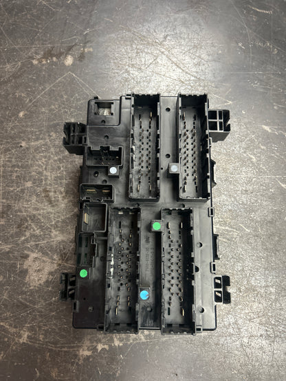 OEM 2016-2017 Jeep Grand Cherokee Overland 5.7 6.4 TIPM Fuse Box Control Module