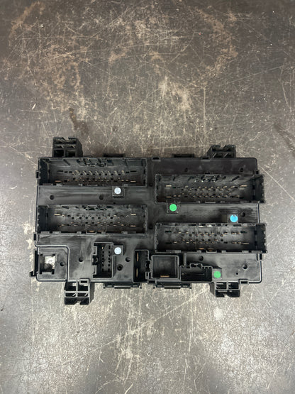 OEM 2016-2017 Jeep Grand Cherokee Overland 5.7 6.4 TIPM Fuse Box Control Module
