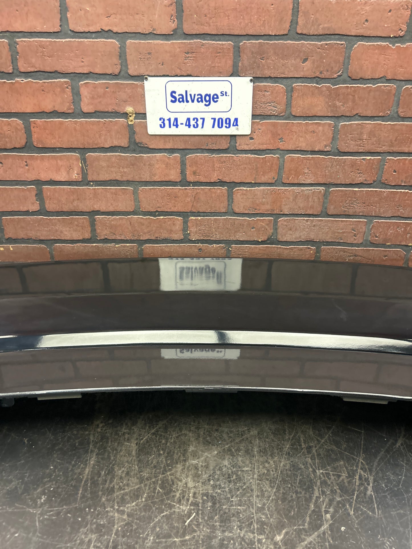 2014 - 2021 Jeep Grand Cherokee Liftgate Back Door Spoiler & Light OEM