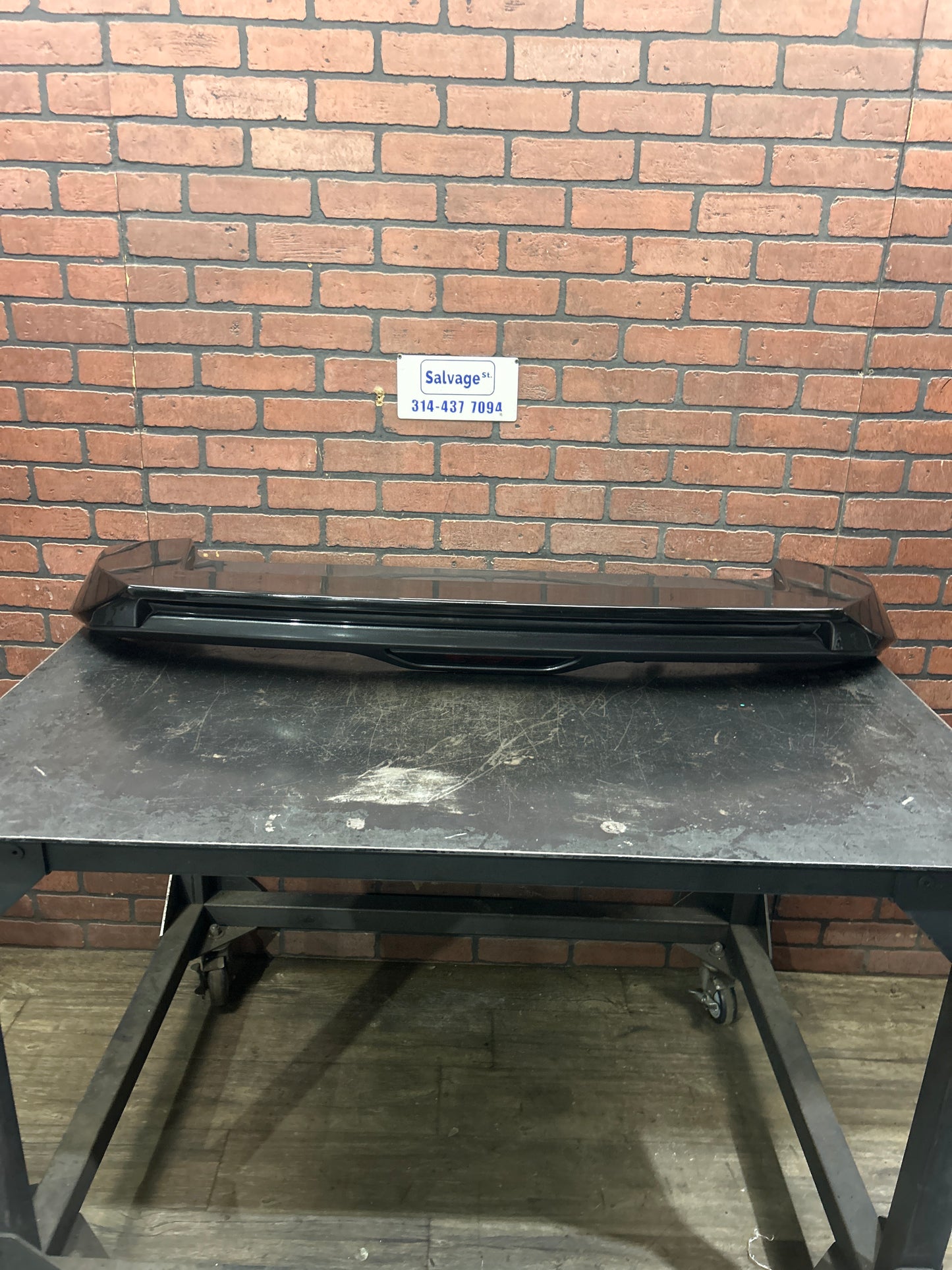 2014 - 2021 Jeep Grand Cherokee Liftgate Back Door Spoiler & Light OEM