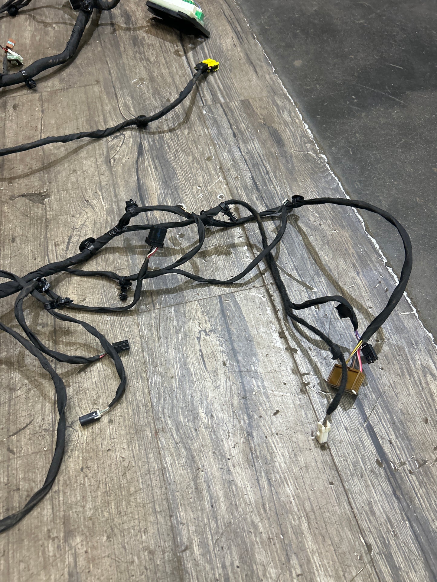 2016 Jeep Grand Cherokee SRT Dash Wiring Harness Instrument Panel OEM
