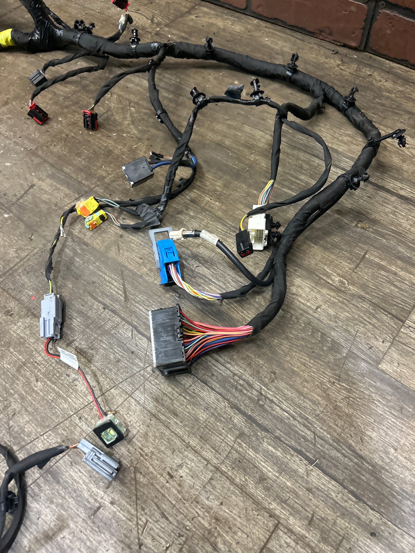 2016 Jeep Grand Cherokee SRT Dash Wiring Harness Instrument Panel OEM