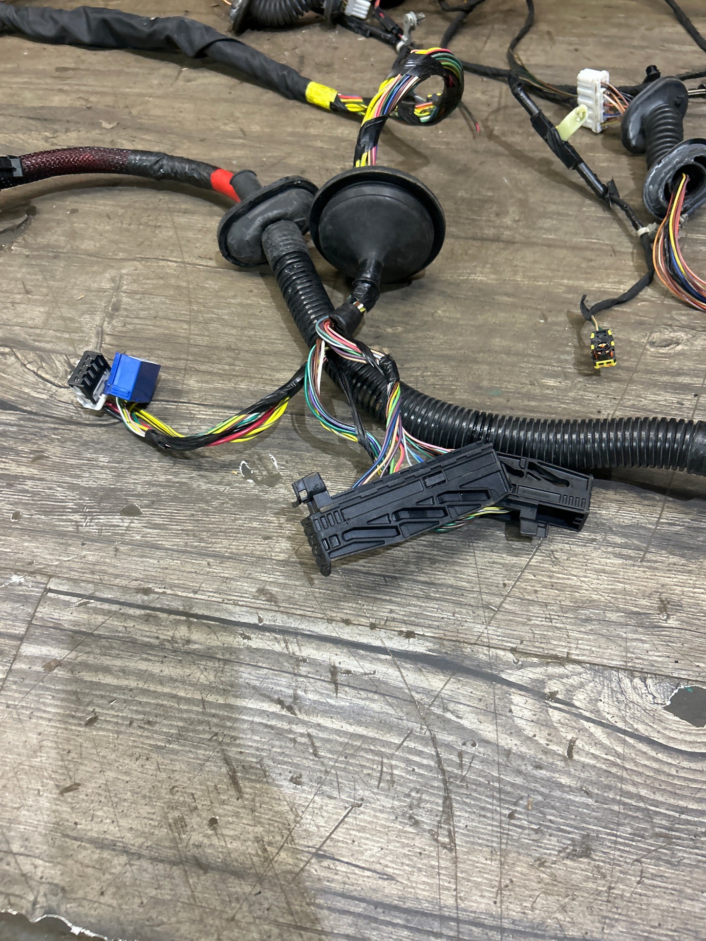 2016 JEEP GRAND CHEROKEE SRT BODY WIRING HARNESS 68252029AD