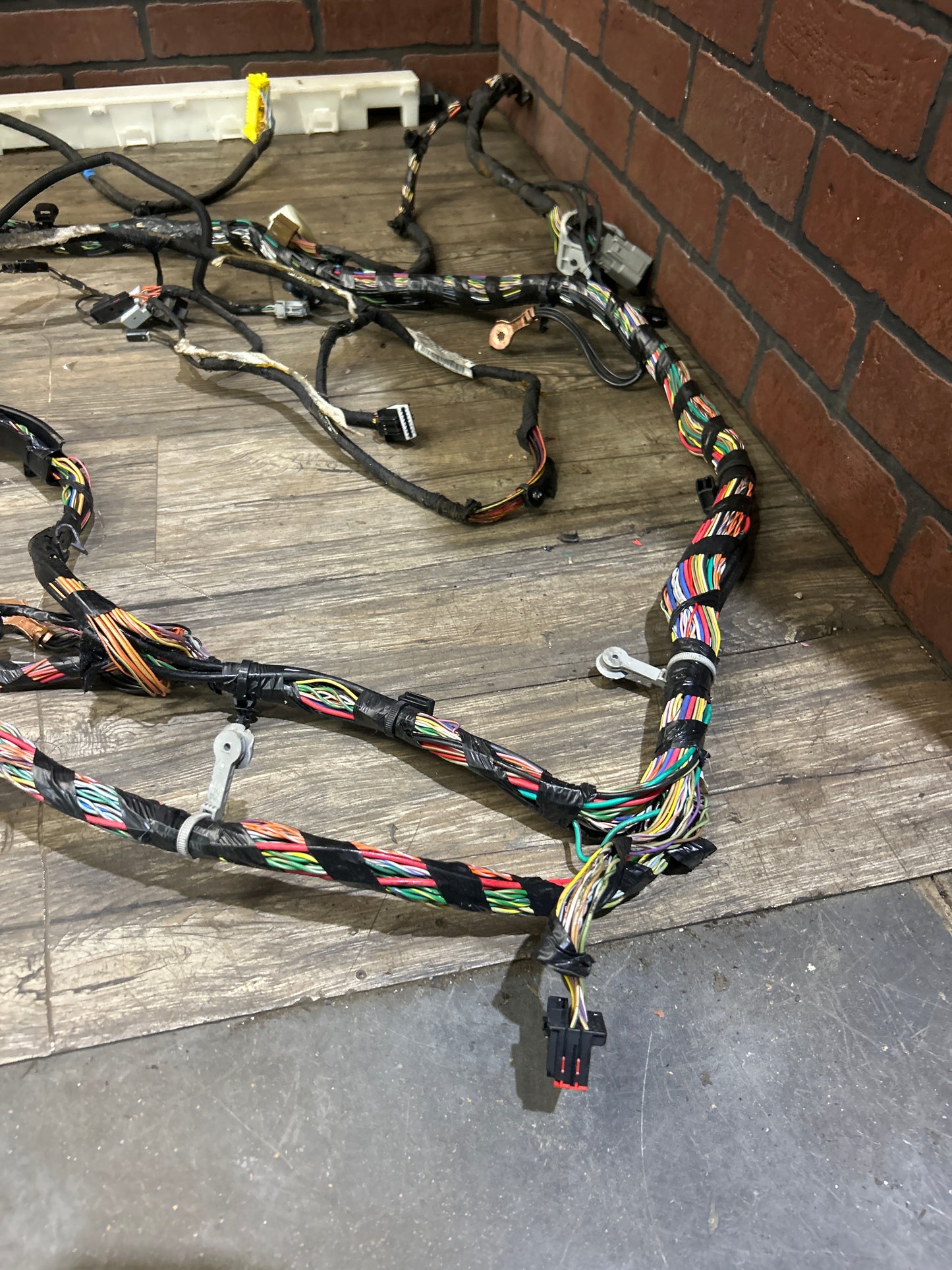 2016 JEEP GRAND CHEROKEE SRT BODY WIRING HARNESS 68252029AD