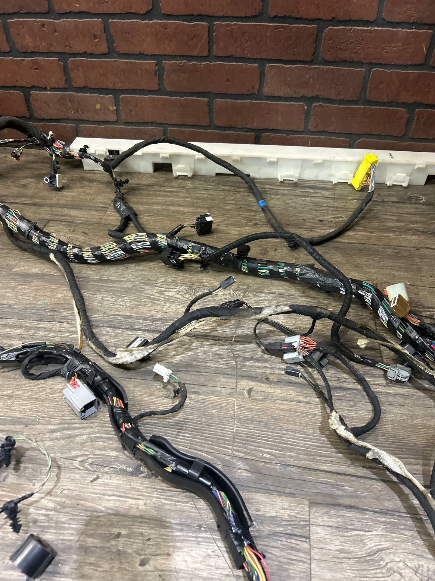 2016 JEEP GRAND CHEROKEE SRT BODY WIRING HARNESS 68252029AD