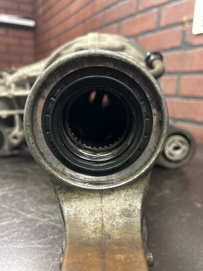 2016-2017 JEEP GRAND CHEROKEE SRT 6.4L OEM FRONT DIFFERENTIAL 3.70 68251558AA
