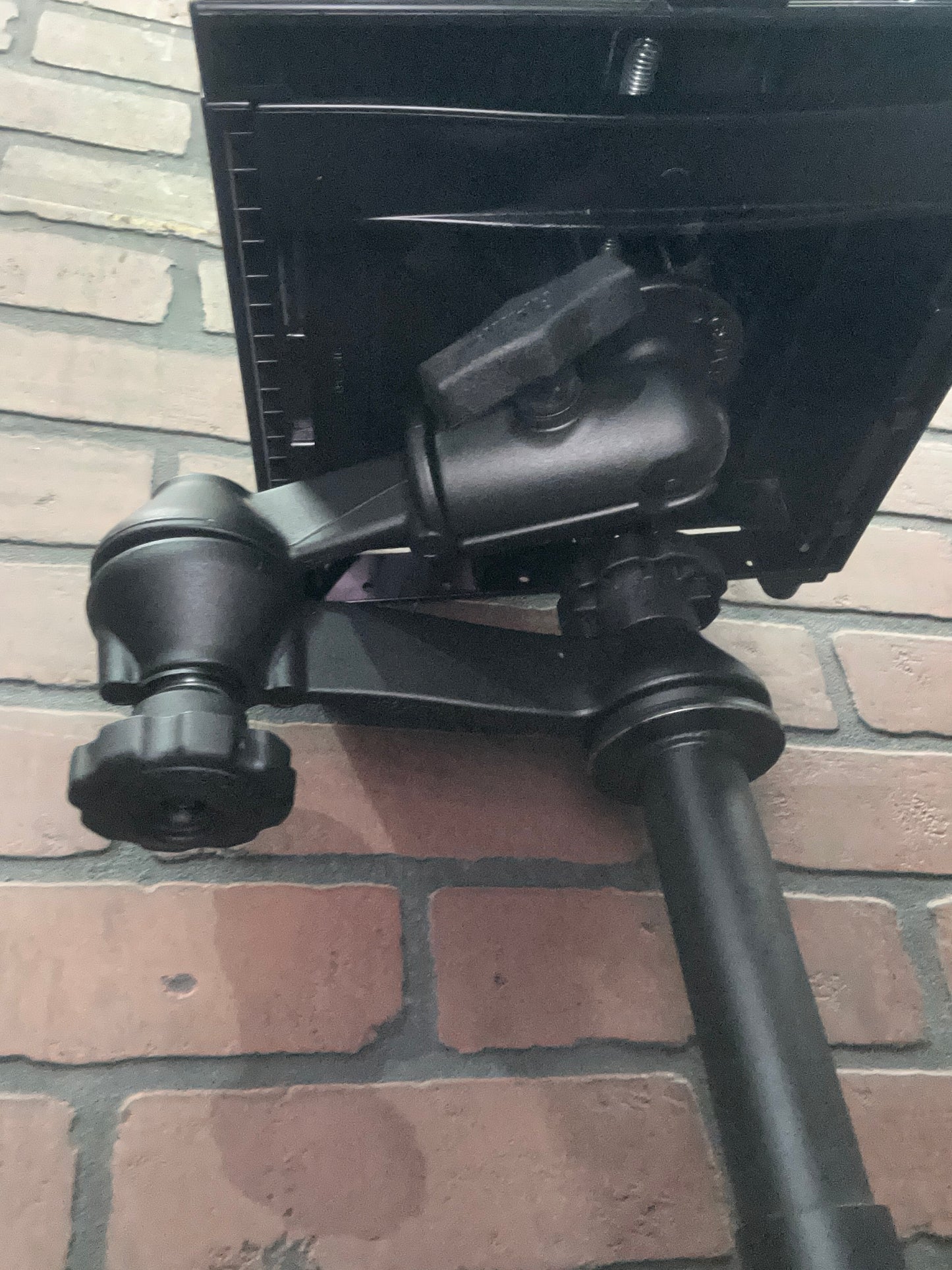 RAM Mount Locking Tough-Tray Universal Mount RAM-VB-195-SW1