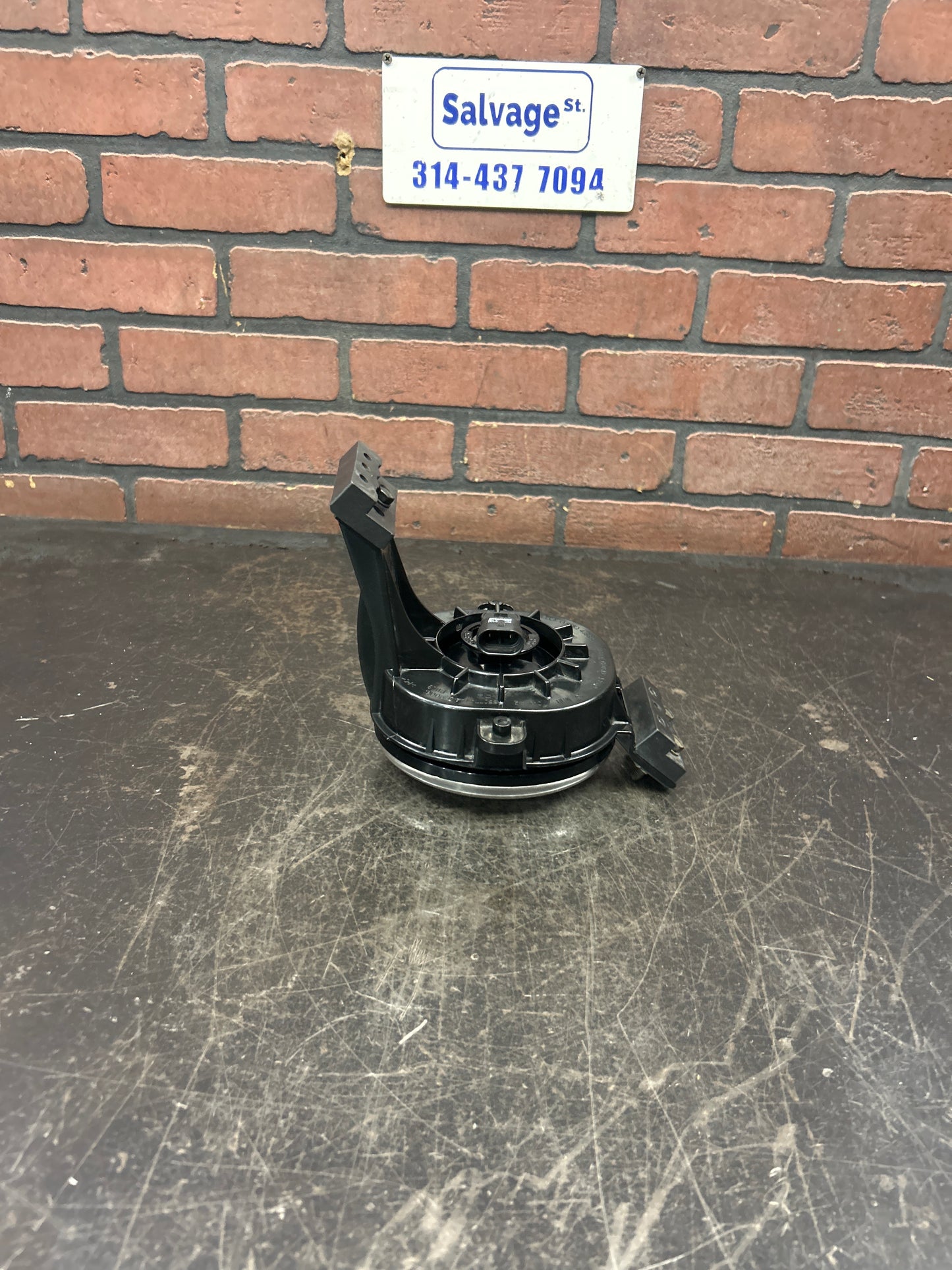 2002-2008 DODGE PICKUP 1500 FRONT DRIVER LEFT SIDE LOWER FOG LIGHT LAMP OEM