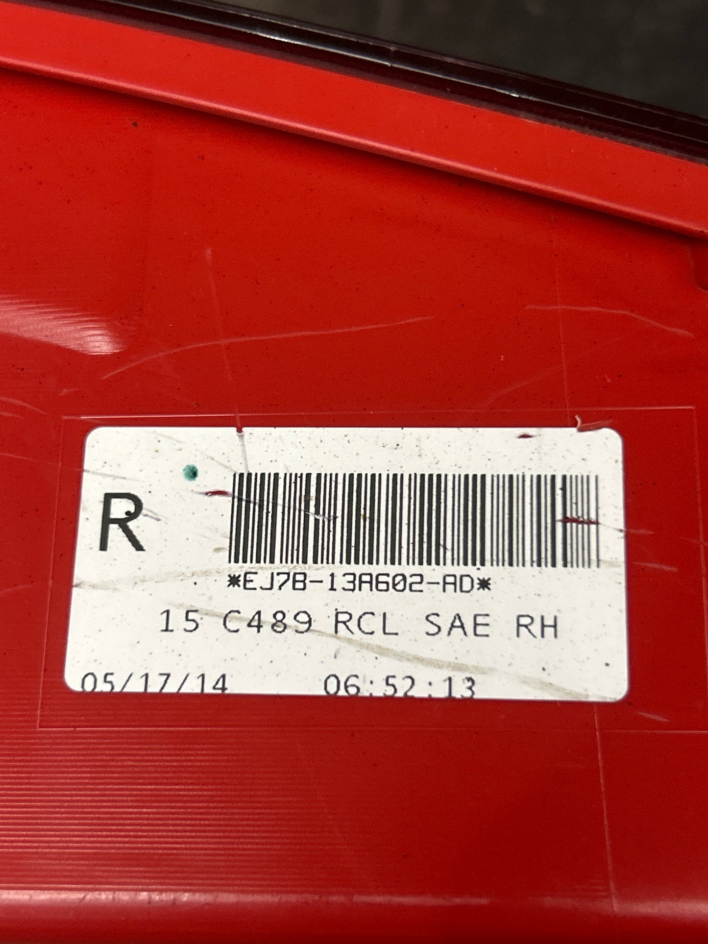 2015-2019 LINCOLN MKC REAR RIGHT PASSENGER SIDE TAIL LIGHT TAIL LAMP OEM