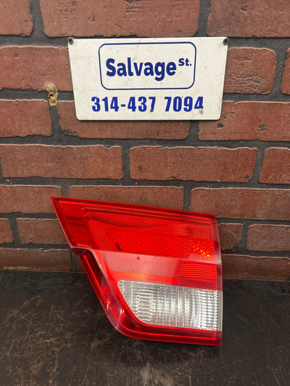 2011-2013 JEEP GRAND CHEROKEE LEFT RIGHT SIDE INNER TAIL LIGHT SET PAIR OEM
