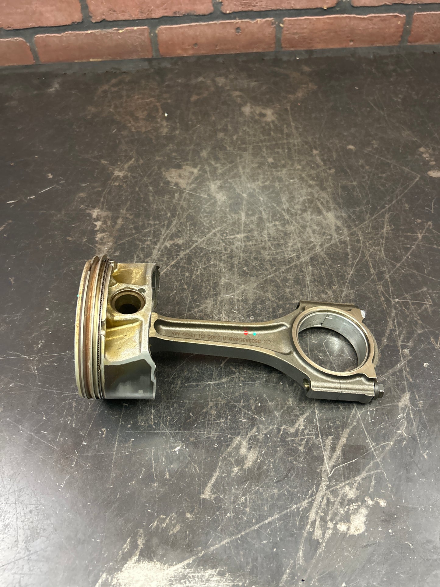 11-25 DODGE CHARGER CHALLENGER 6.4L ENGINE MOTOR CYLINDER CONNECTING PISTON