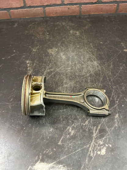 11-25 DODGE CHARGER CHALLENGER 6.4L ENGINE MOTOR CYLINDER CONNECTING PISTON