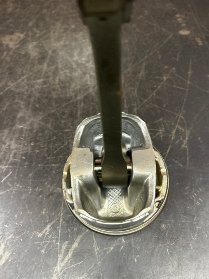 11-25 DODGE CHARGER CHALLENGER 6.4L ENGINE MOTOR CYLINDER CONNECTING PISTON