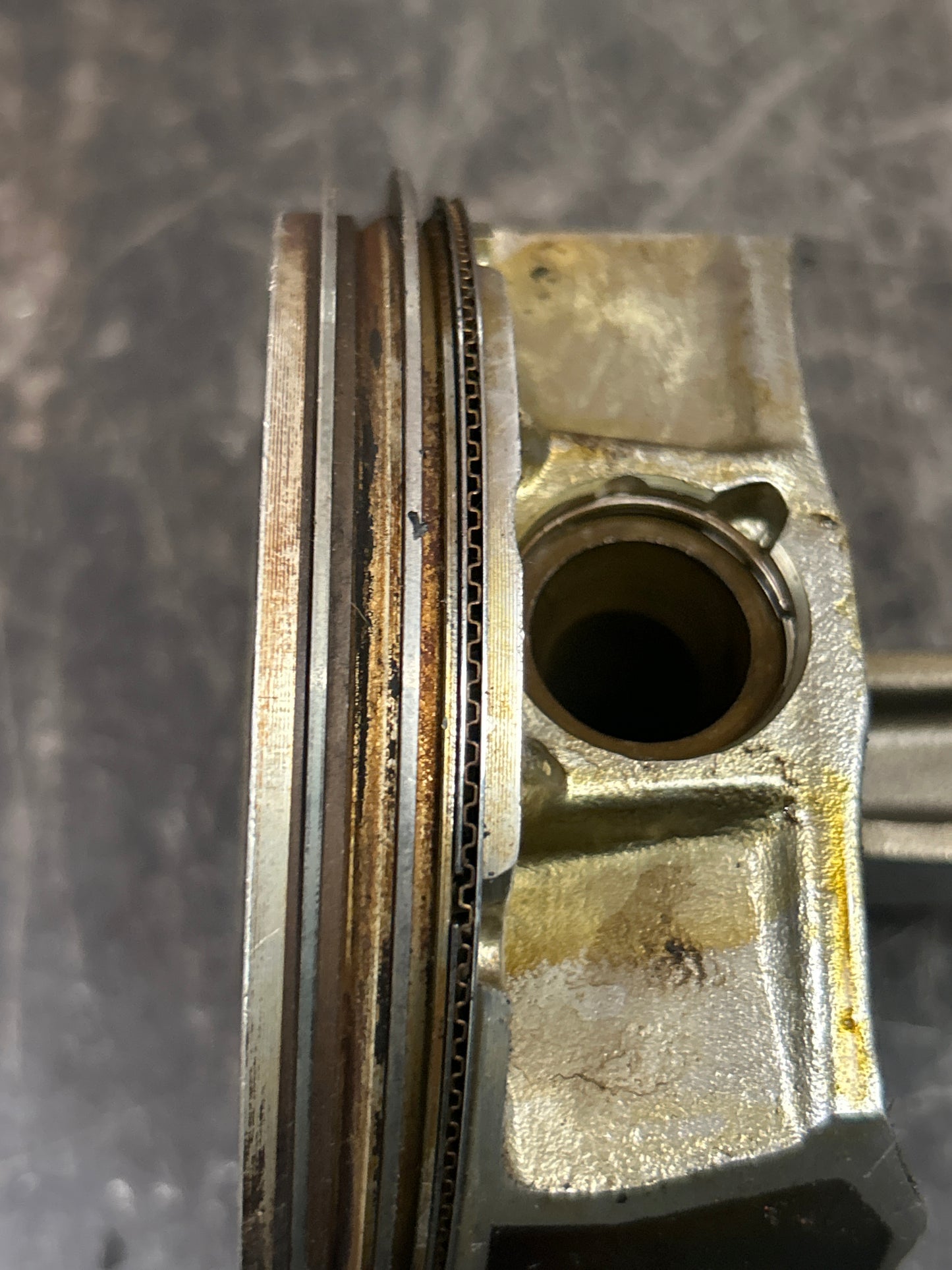 11-23 DODGE CHARGER CHALLENGER 6.4L ENGINE MOTOR CYLINDER CONNECTING PISTON