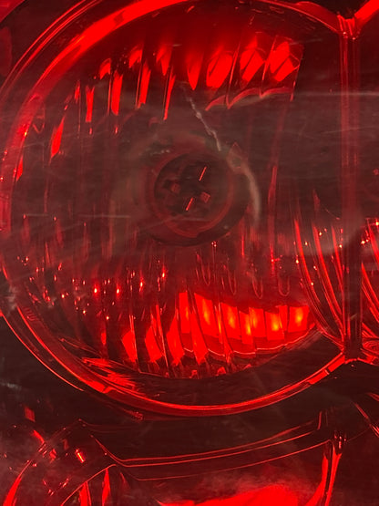DMG 2006-2008 Dodge Charger Rear Tail Light Lamp Assembly Set Pair OEM