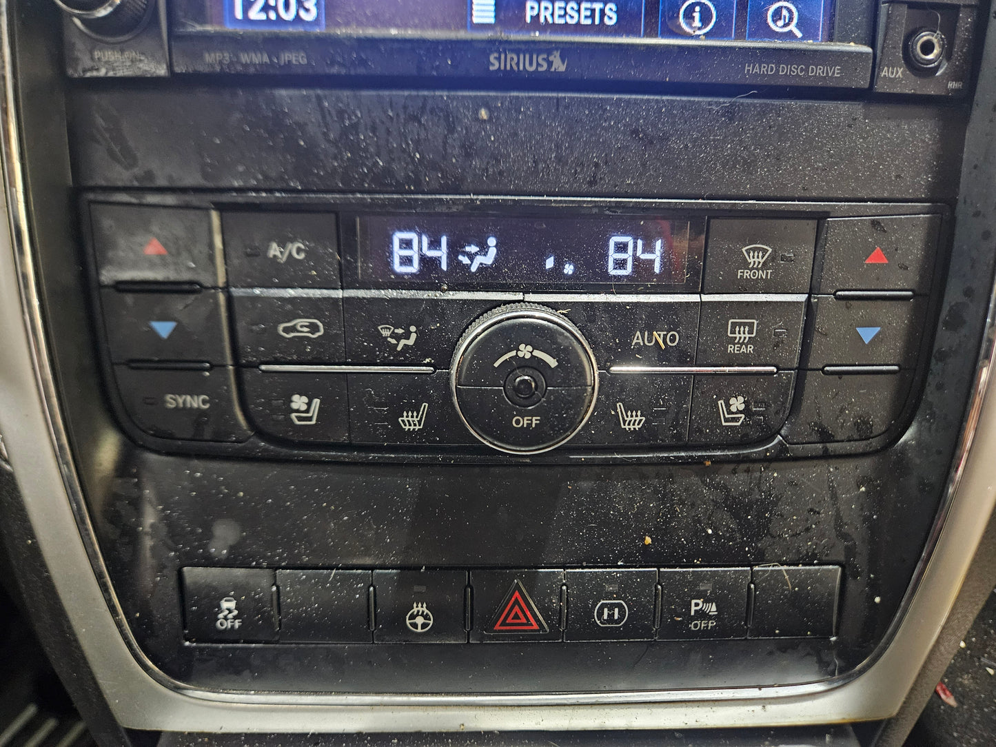 2011-2013 Jeep Grand Cherokee Center Dash Bezel Digital Climate Control OEM