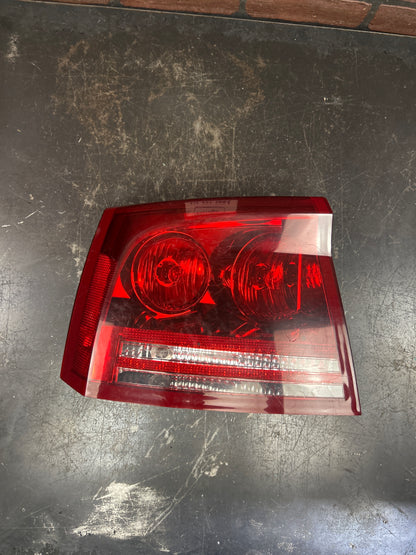 2006 2007 2008 Dodge Charger Rear Left Driver Side Tail Light Lamp Assembly OEM