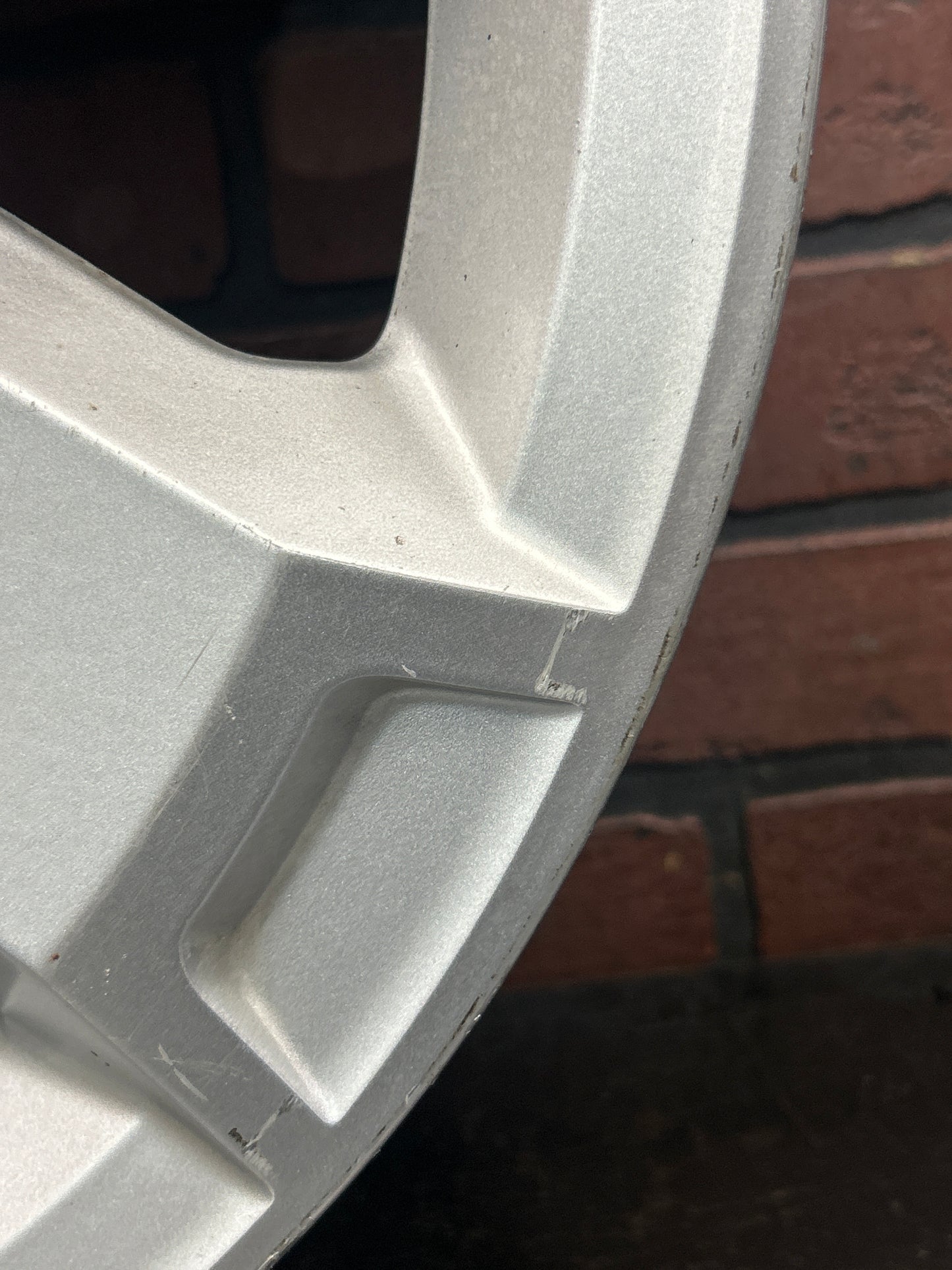2007-2017 GMC Acadia Outlook 18” 18x7.5 OEM Wheel Rim Assembly Factory Silver